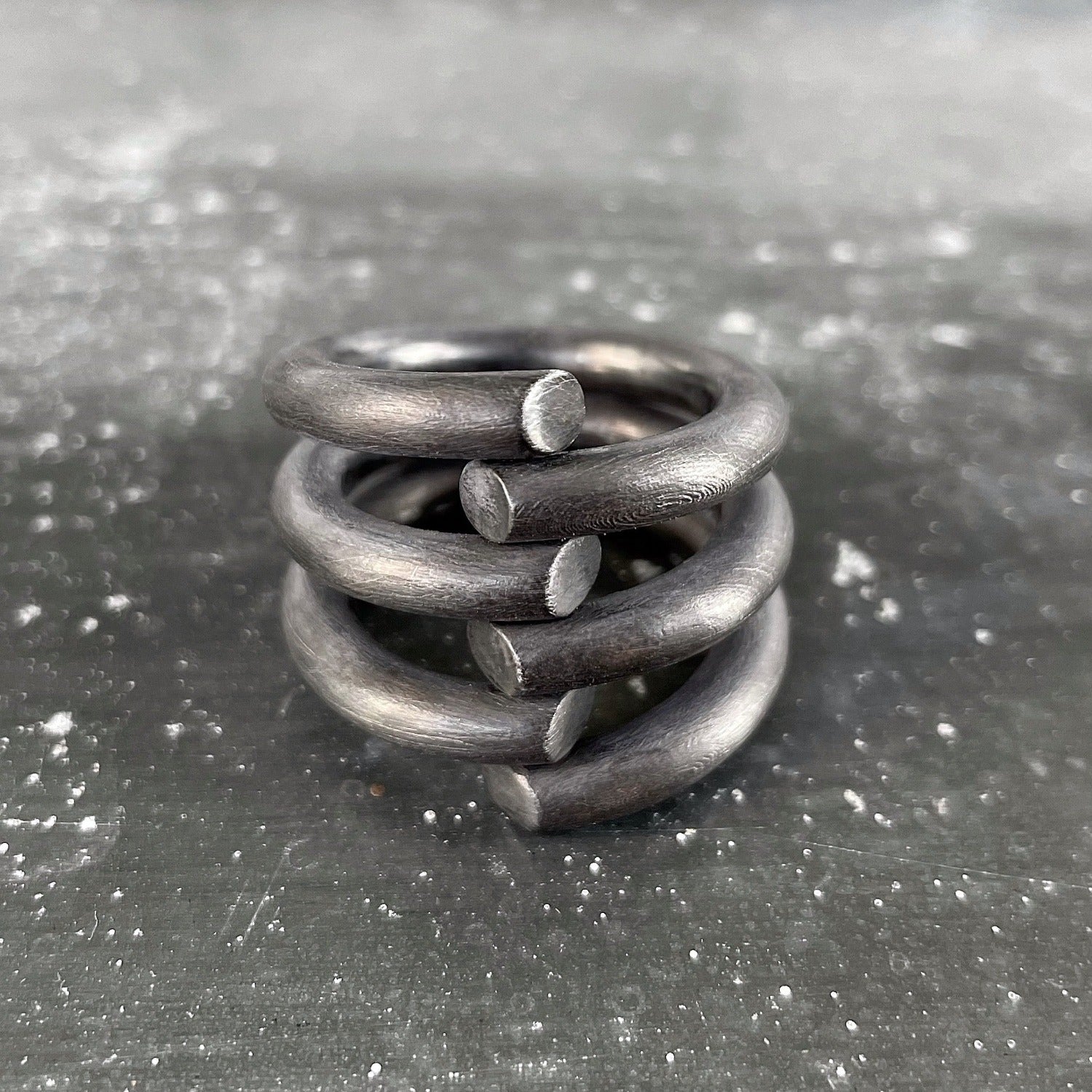 B3 ring black front view I shop.bkreb.com