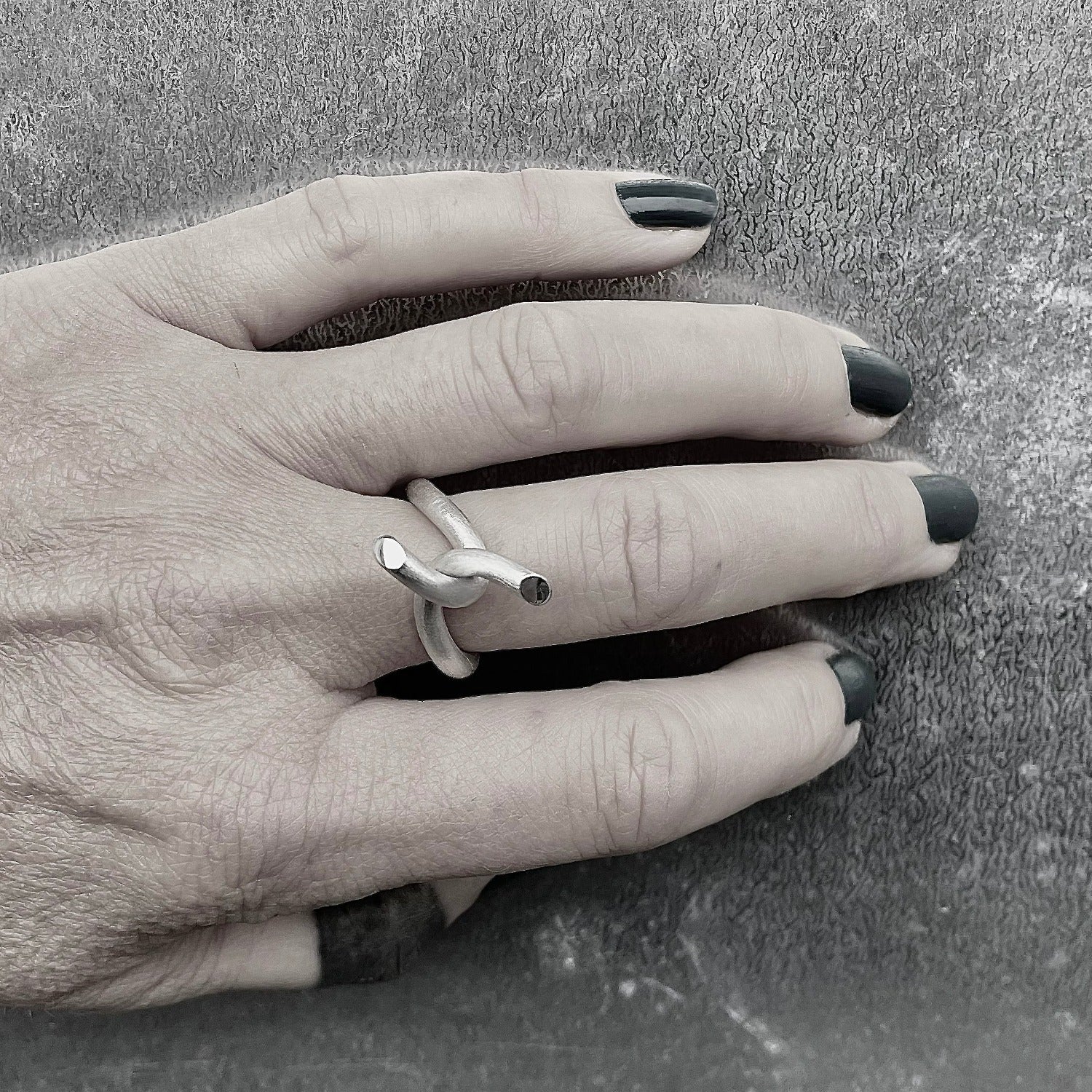 BARB ring XS silver worn I shop.bkreb.com