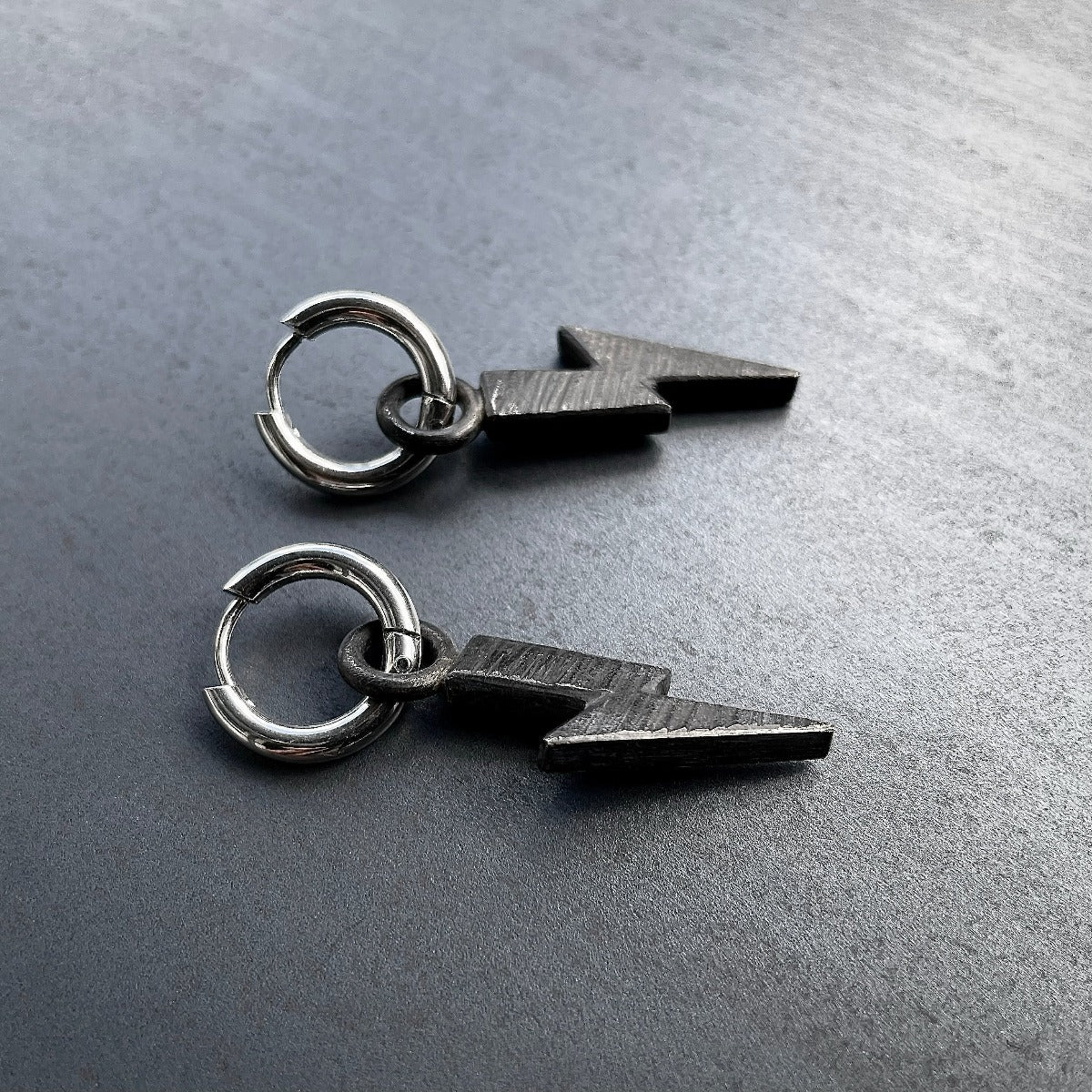 Icon hoops Flash blackened