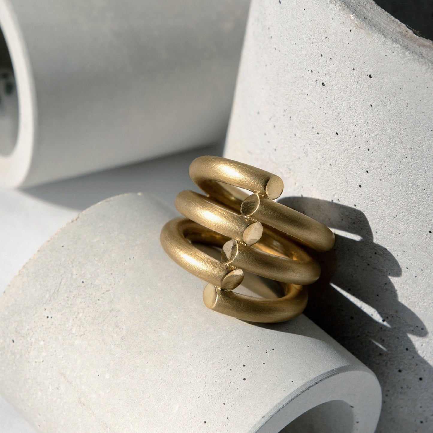 B3 ring gold I shop.bkreb.com