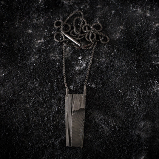 BRNT Mnt necklace oxidised silver Foto by Lola Rossi I shop.bkreb.com