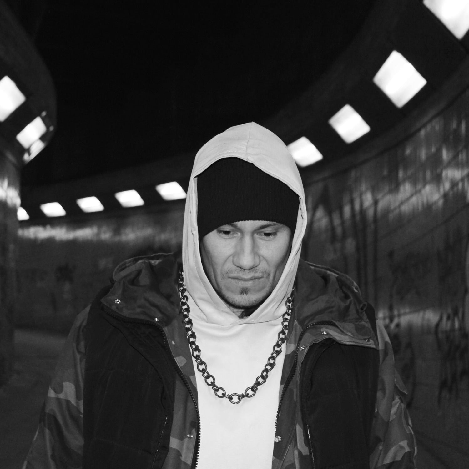 B1 chain black worn by Shipi I shop.bkreb.com