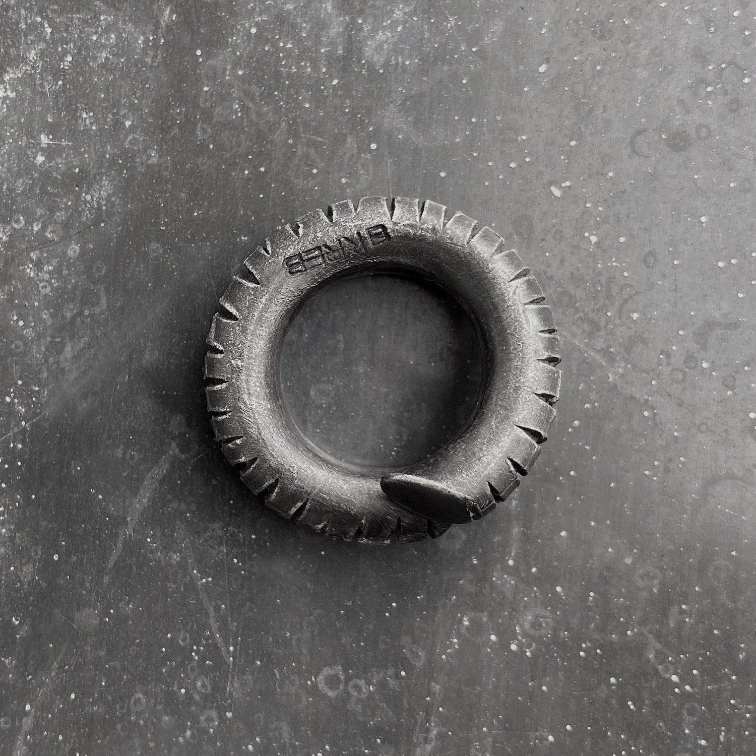 B x ring oxidised silver I shop.bkreb.com