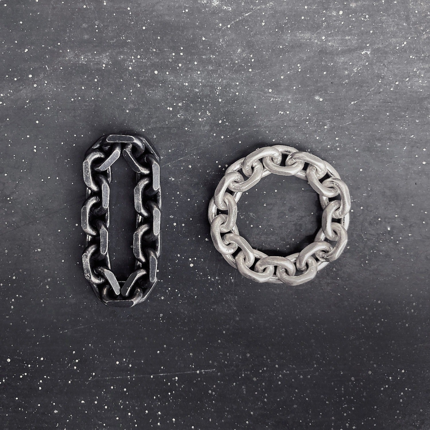 CHAIN ring black and silver with diamond cut  I shop.bkreb.com