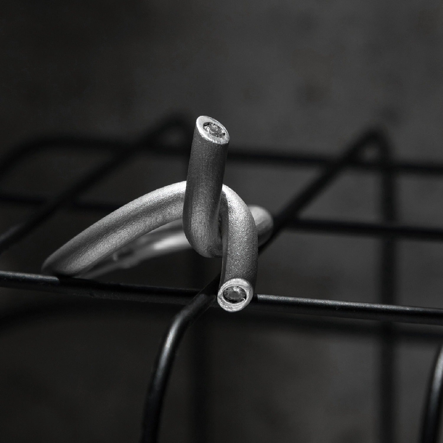 BARB ring S silver with precious stones I shop.bkreb.com