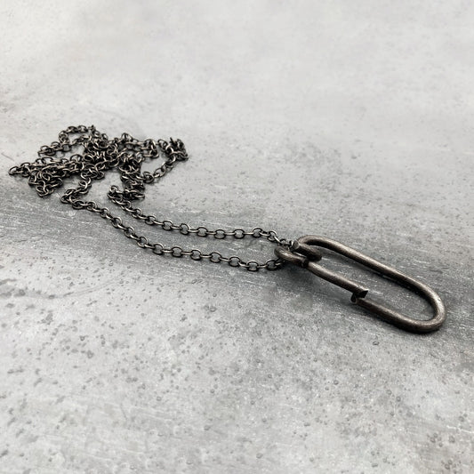 B 0 necklace black side view far I shop.bkreb.com