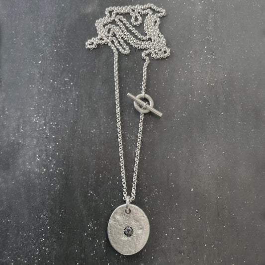 Dot necklace silver with raw black diamond