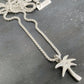 Palm necklace silver detail