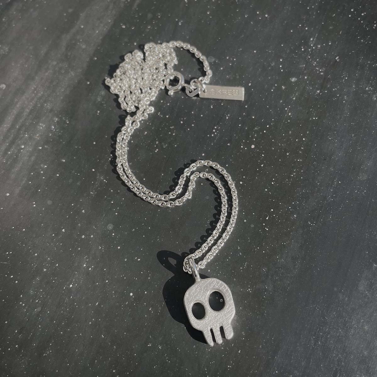 SKULL necklace small silver