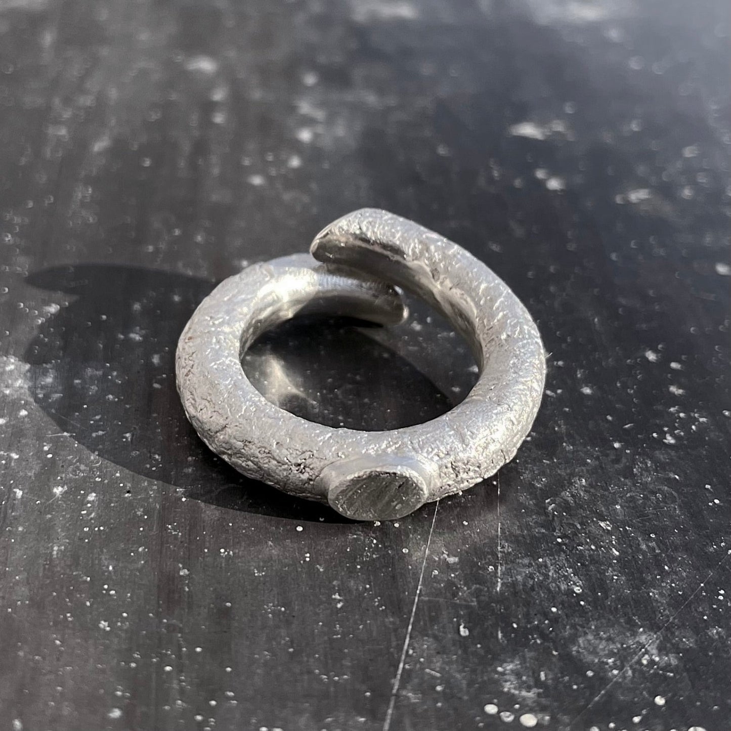B1 ring - Silver - with rough surface structure
