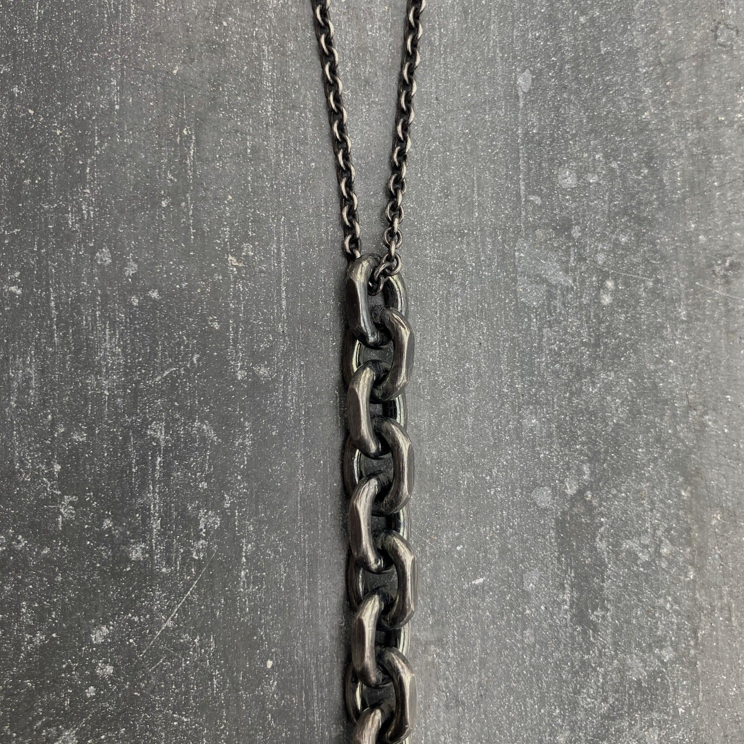 CHAIN necklace black with diamond cut detail I shop.bkreb.com